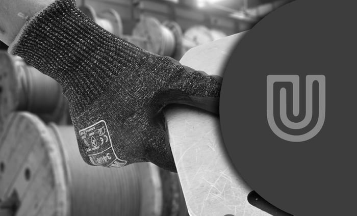 BS EN388 Gloves to Guard Against Mechanical Risks