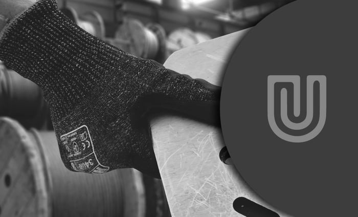 How to Choose the Best Grip Industrial Gloves