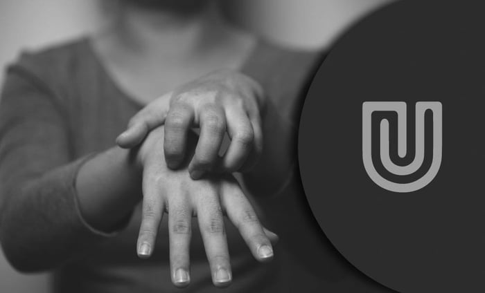 Latex Glove Allergy: How Can it Affect Your Workplace?